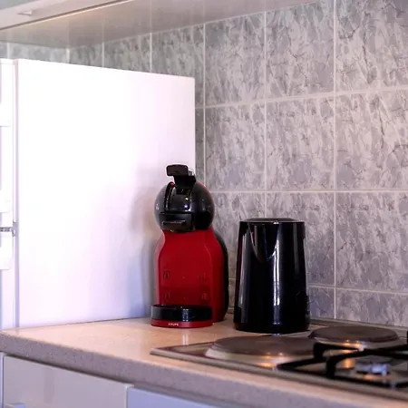 Bodlovic - Zf Hvar * חוואר