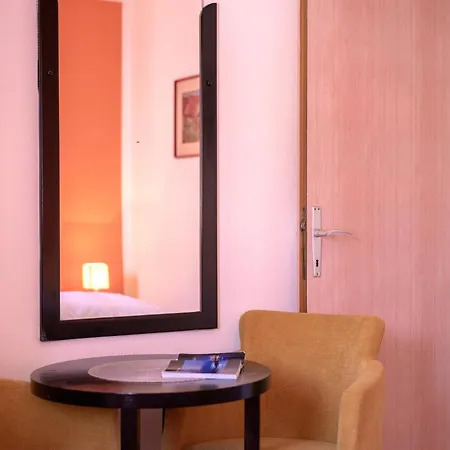 Bodlovic - Zf Hvar דירה חוואר